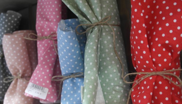 non-woven-poua